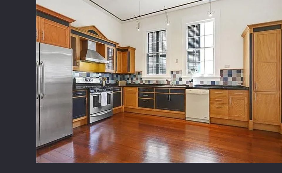 1st image of 1840 Broadway St