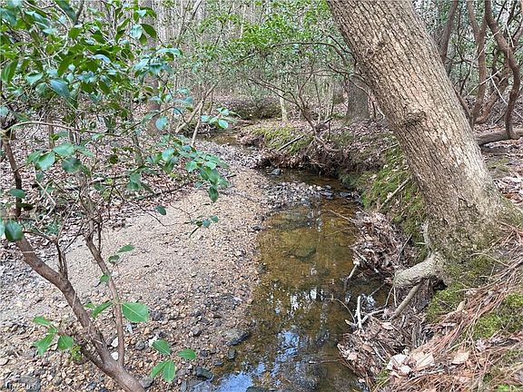 4th image of LOT 8 Thompson Rd