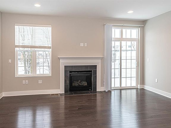 4th image of Nter Now West Towne #2531-60
