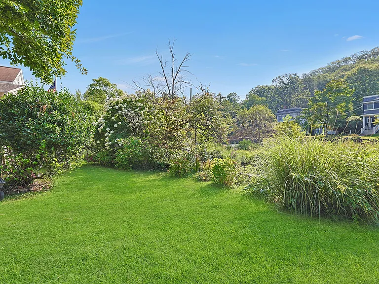 351 Piermont Ave — Photo 34
