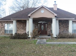 1486 Cordoba Dr, Zachary, LA 70791