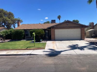 5821 Santa Catalina Ave, Las Vegas, NV, 89108