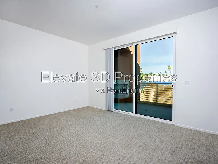 2886 C St — Photo 10