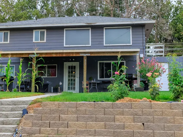 617 Ravine Dr, Sunnyside, WA 98944