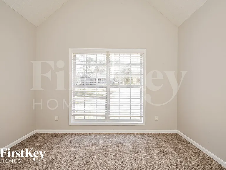 164 Highland Cir — Photo 11
