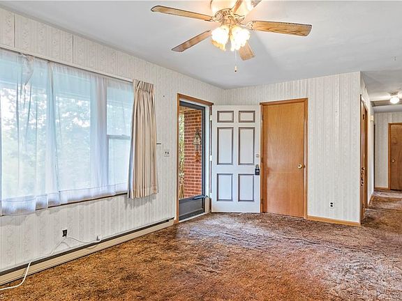 5th image of 139 Duke Rd