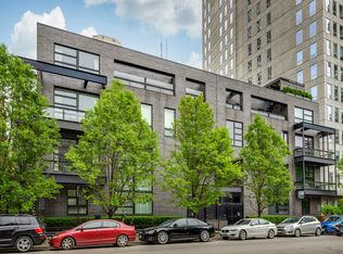 1015 N Dearborn St, Chicago, IL 60610