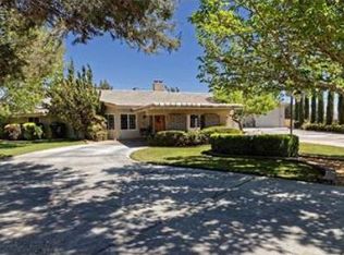 15211 Chaparral Ln, Apple Valley, CA 92307