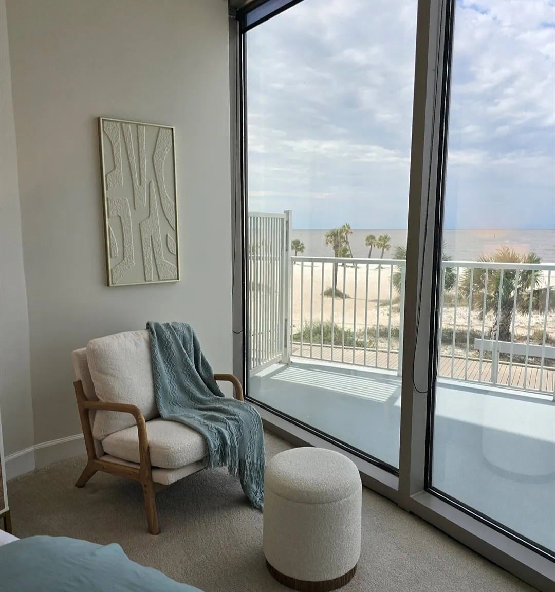 2 bed, 1267 sqft, $3,500 — Photo 2