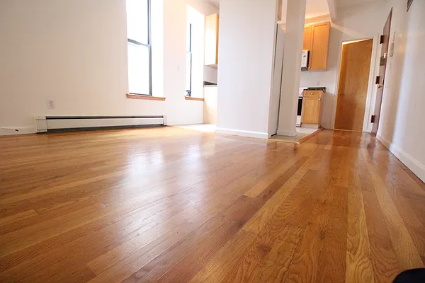 Rented by Luxor Homes & Investment Realty | media 18