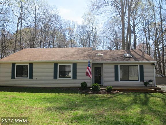 2nd image of 7381 Crown Ln