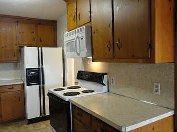 1st image of 618 Morris Dr