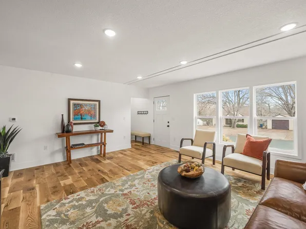 4820 2 1/2 St NE, Fridley, MN 55421