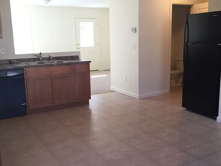 29-35 Stoneyview Way — Photo 4