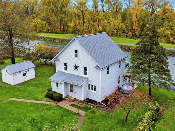 507 Canal St, Medina, NY 14103
