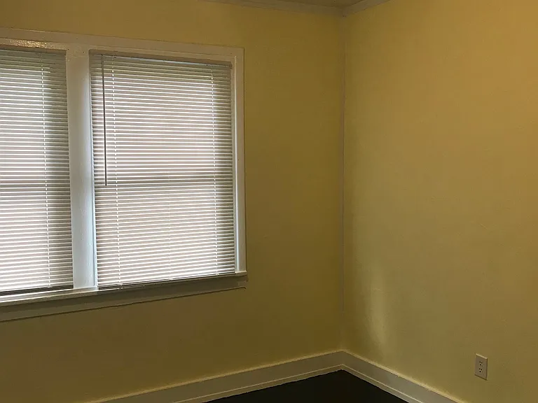 17 Curry St — Photo 7