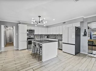 1614 Cindy Ct, Arlington, TX 76012