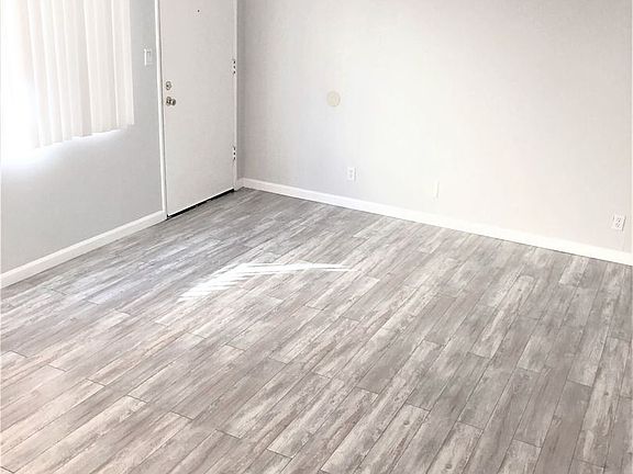 5th image of 1431 Obispo Ave APT 02