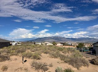 1116 10th St SE, Rio Rancho, NM 87124