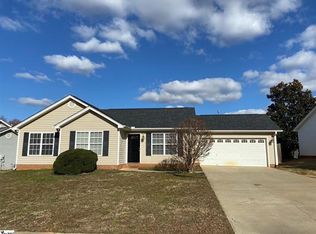 101 Hickory Rock Ln, Greer, SC 29651