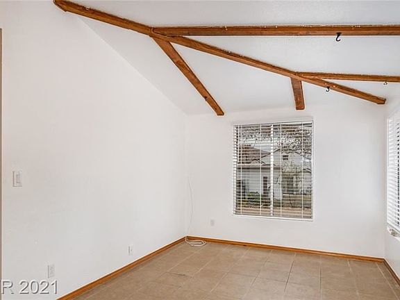 5th image of 480 Market St