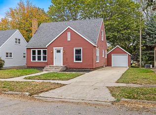 218 N Sherwood St, Ivanhoe, MN 56142