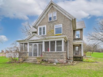 N8377 Bell School ROAD, East troy, WI, 53120