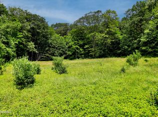 66 Scott Rd, Lanesborough, MA 01237