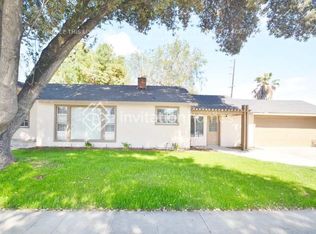 6990 Malibu Dr, Riverside, CA 92504