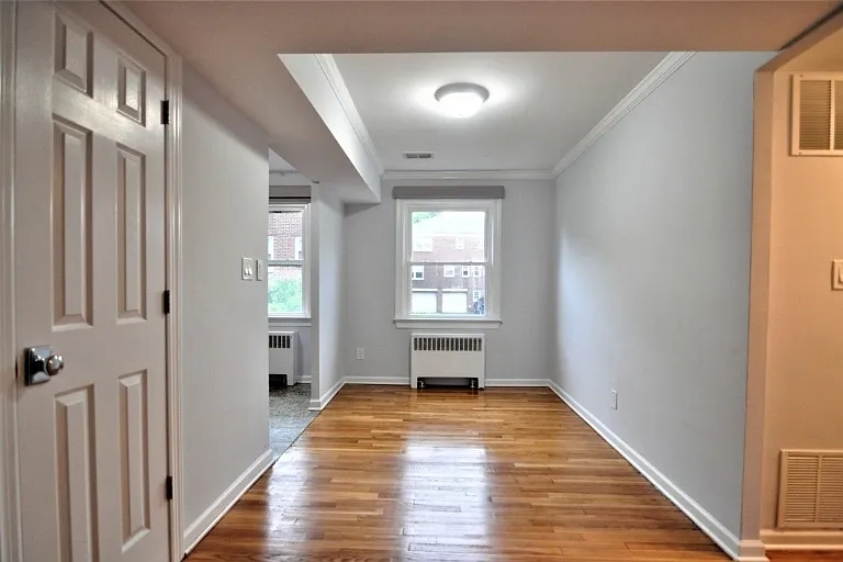 412 Morris Ave #9 — Photo 4