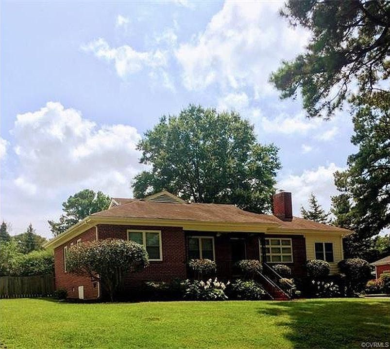 1st image of 8807 Michaux Ln