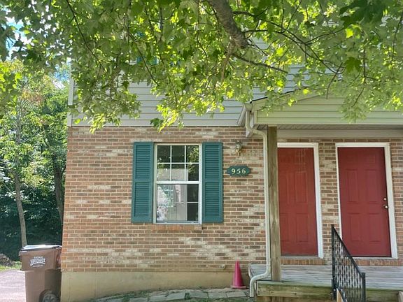956 Plateau St Exterior view