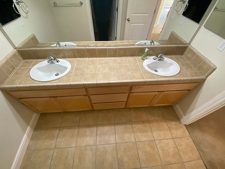 3035 Hastings Way — Photo 13
