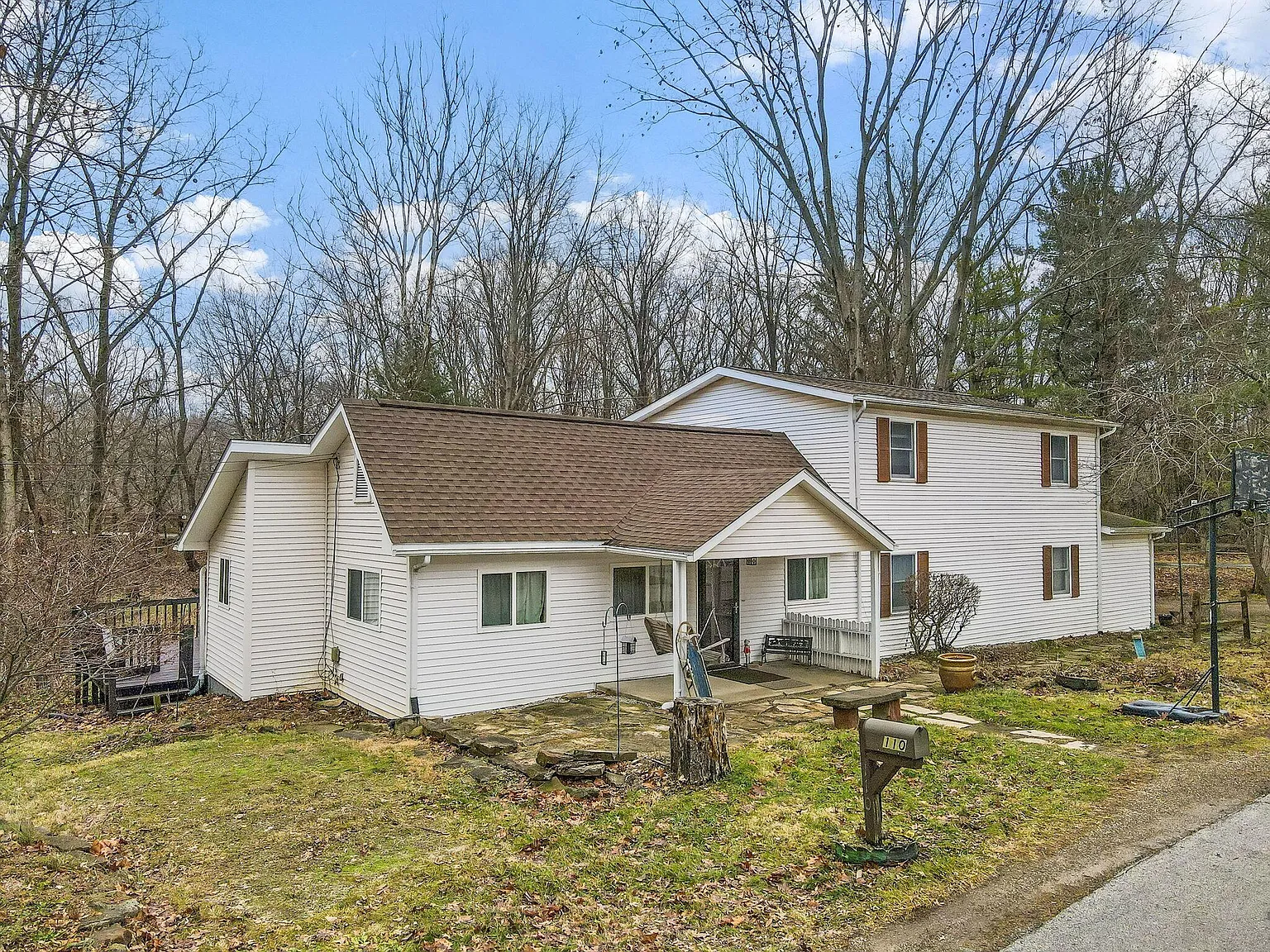 110 Walnut St photo 1