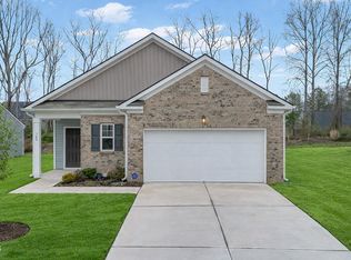 740 Mirror Pond Dr, Zebulon, NC 27597