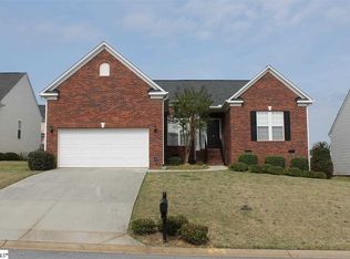 4 Red Bark Ct, Taylors, SC 29687