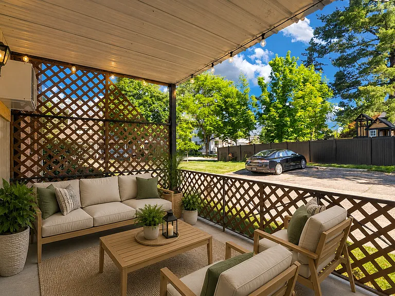 725 Coolidge St — Photo 10