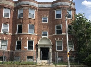 4015 S Calumet Ave APT 2S, Chicago, IL 60653