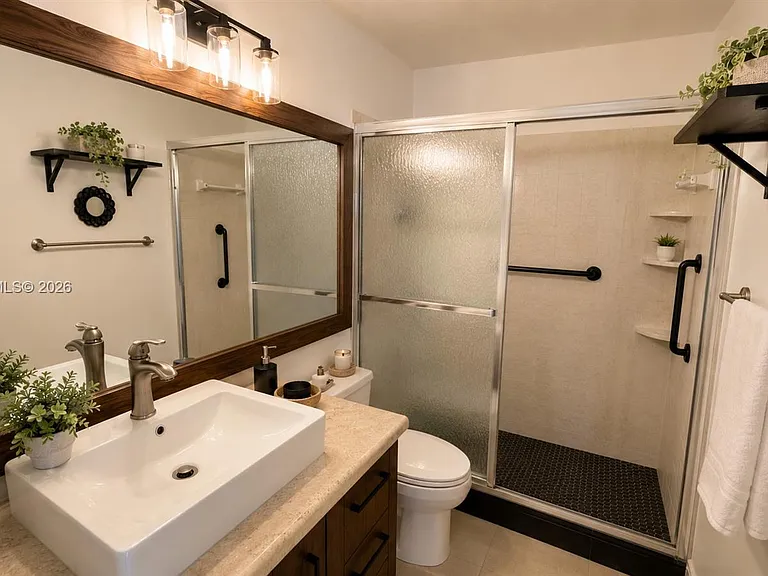 6554 NW 98th Ter #D23 — Photo 5