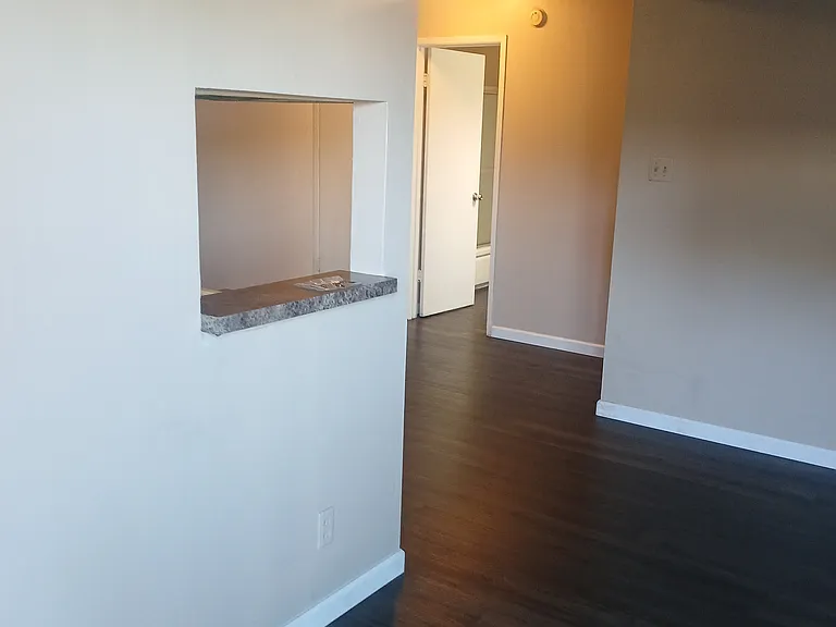 490 Estudillo Ave #1 — Photo 12