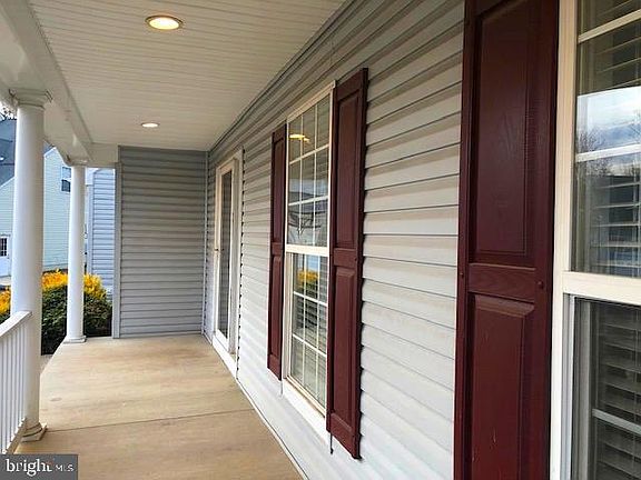 2nd image of 3601 Carolina Ct