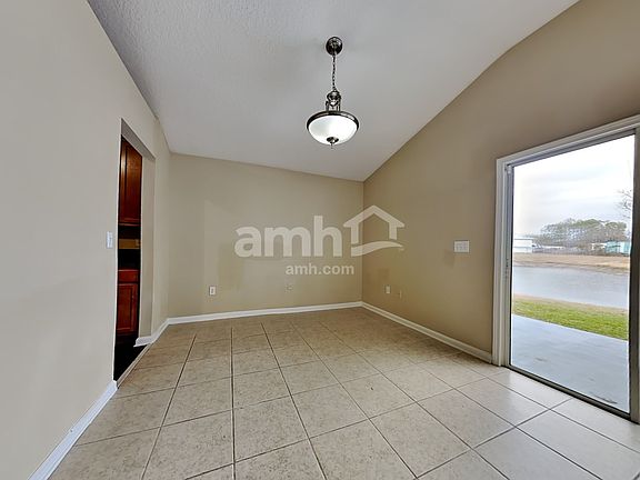 4th image of 81 Marisco Way
