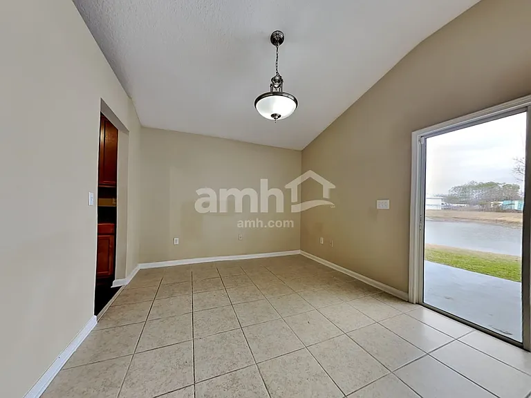 81 Marisco Way — Photo 4