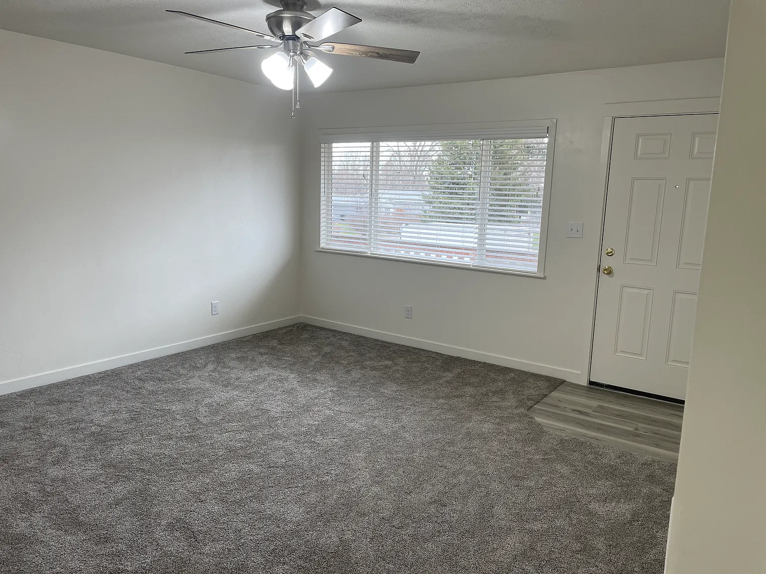 2 bed, $1,065 — Photo 3