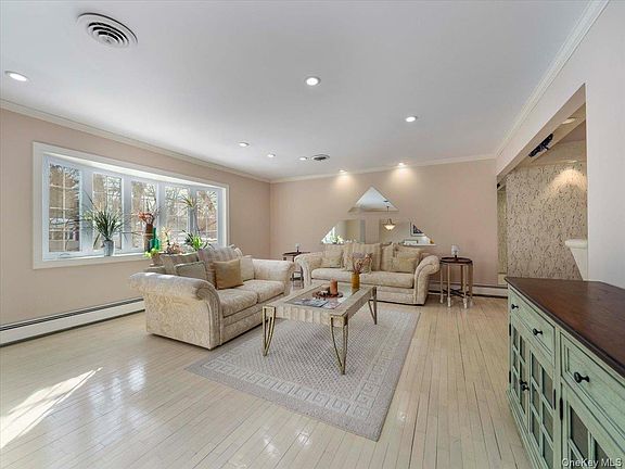 5th image of 13 Razel Avenue