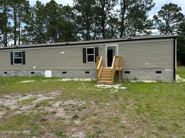 113 Orton Ln, Hamlet, NC 28345