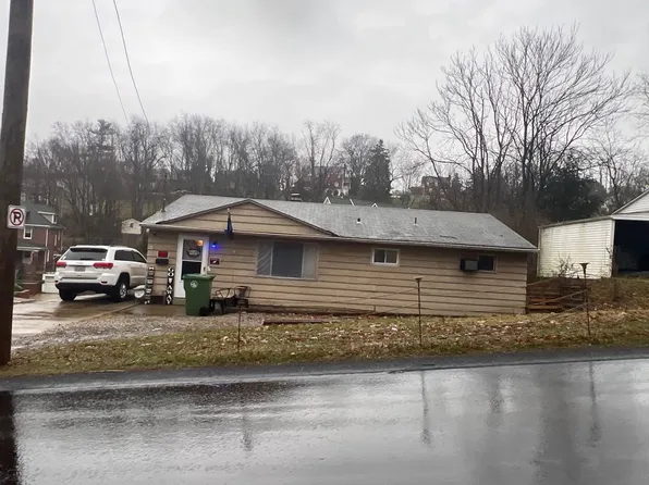 1349 Grove Rd, Pittsburgh, PA 15234