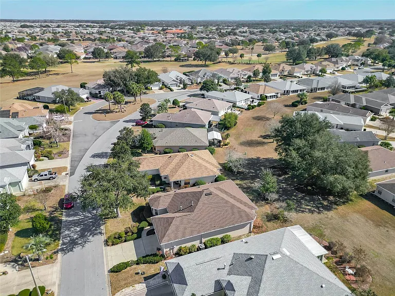 9746 SW 89th Loop — Photo 42