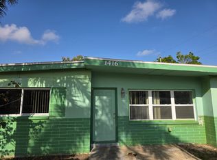 1416 Veronica S Shoemaker Blvd, Fort Myers, FL 33916