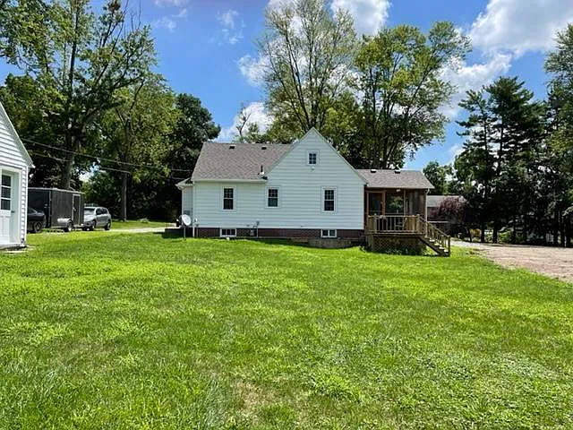 3730 Coleman Avenue — Photo 4